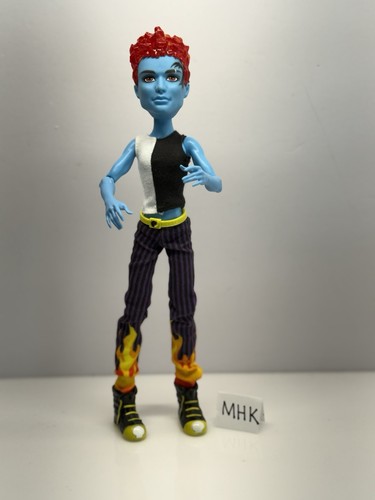 Monster high holt - holt, doll