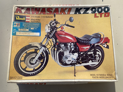 Revell vintage 1977 - vintage, model