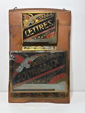 Porte lettres journaux mural