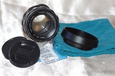 Objectif M42 55mm f1,8 Super TAKUMAR, avec bouchons, pare-soleil et housse, TBE