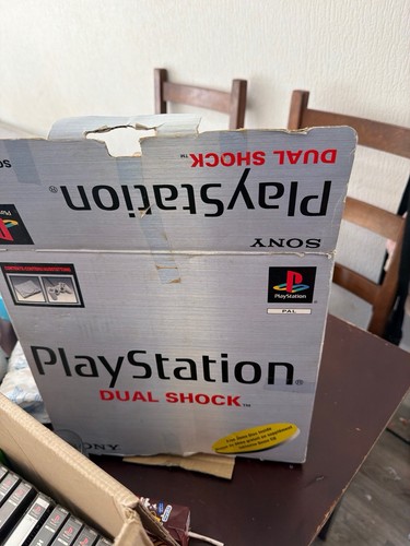 Sony playstation pal - sony,
