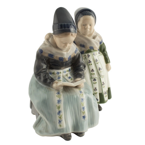 Royal copenhagen figurine - royal,