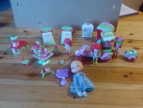 Charlotte aux fraises vintage - fraises,