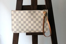 Louis Vuitton pochette Neverfull en toile damier azur
