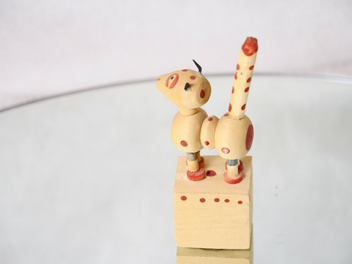 Wakouwa chien chat bois - chien,