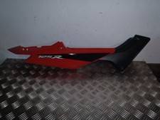 Honda 125 CBR JC39  . Flanc