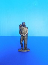 MOKALUX : PERSONNAGE DU 20EME