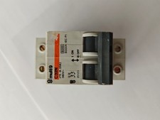 DISJONCTEUR multi 9 C32N merlin gerin