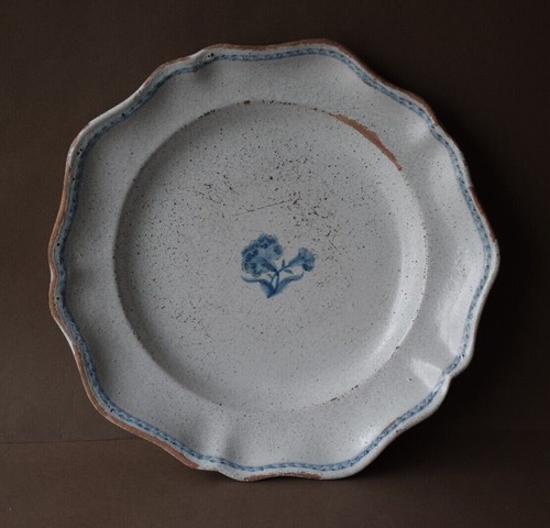 Plat faïence style - plat,