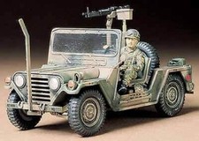 U. S. Jeep M151a2 Ford Mutt 1:3 5 Plastique Model Kit Tamiya