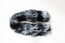 col fourrure d'elevage renard