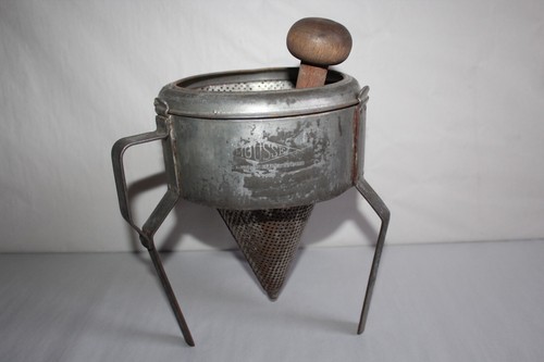 Ancien presse fruits purée - , de
