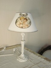 Jolie lampe bronze patinée