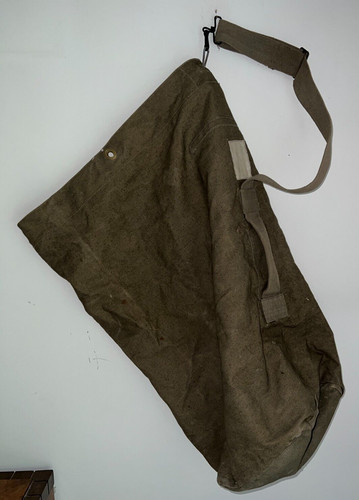Militaria ancien gros sac de - militaria,