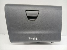 E3B5A06010A boîte a gants