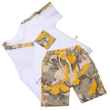 1 ensemble T-shirt pantalon à