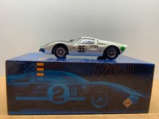 EXOTO RACING LEGENDS FORD GT40 MKII #95 BOITE + SURBOITE AR B10