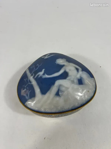 Ancienne bonbonnière ronde