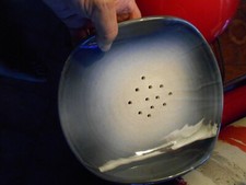 Egouttoir a Asperges   Fruits Grès Poterie Chapuis à Flacé les Mâcon