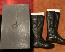 Tres Belle Bottes Calcin Klein Taille 37 En Cuir -lakota Soft Nappa Calf