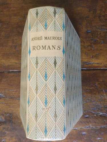 Cartonnage nrf maquette - cartonnage,