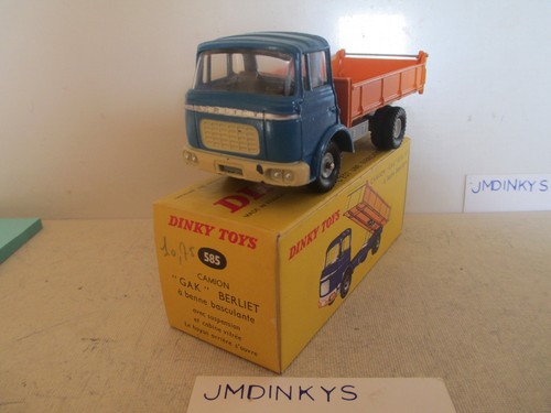 Dinky 585 berliet gak - a, benne