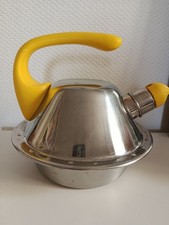 Bouilloire  sifflante vintage Ikea, modèle "UFO"