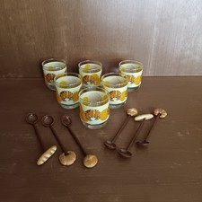 Service à Orangeade Pour Petit Déjeuner Et 6 Cuillères Croissant Baguette Orange