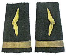 Sous-Lieutenant  ARMEE de l'AIR - fourreaux d'épaules drap bleu foncé années 60
