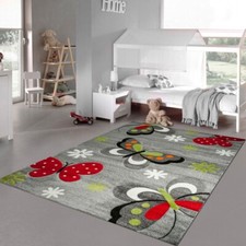 Tapis de chambre d'enfant avec d'adorables papillons - vivant & robuste - gris