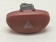 Bouton warning pour peugeot 206 phase 1 diesel de 2002