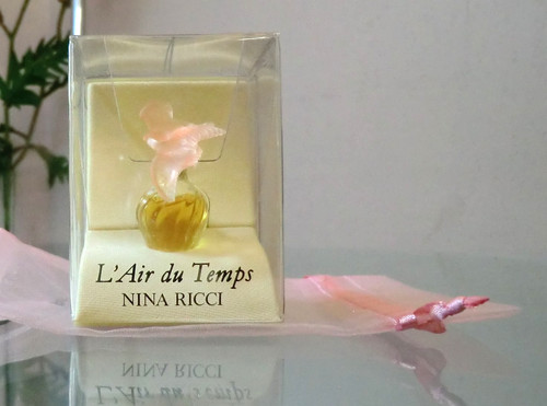 Colombes roses parfum 5 - colombes, 2,5