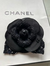 Broche chanel fleur camelia noire 
