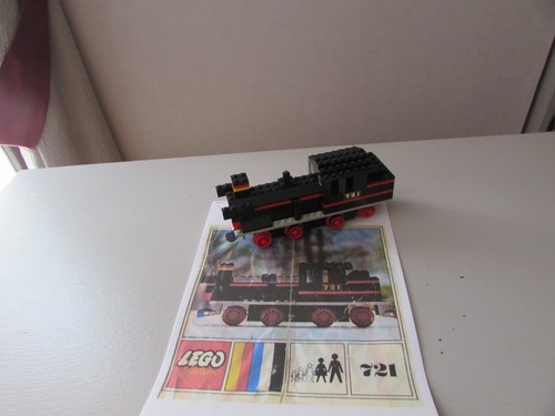 Lego vintage train 721