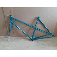 Cadre velo PEUGEOT randonneuse