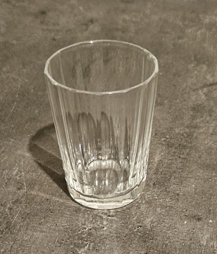 Verre liqueur baccarat - à,
