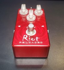 Suhr Riot Distortion Reloaded