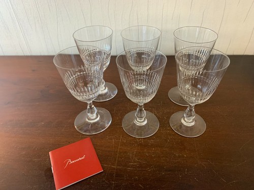 Verres eau modèle - à,