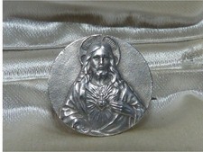 Broche ancienne religieuse