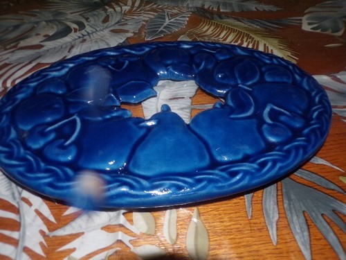 Superbe dessous plat bleu - superbe,