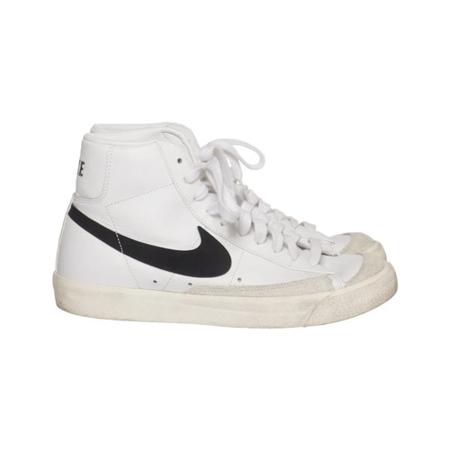 Nike baskets taille 40 - :,