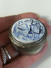 Boite à pilules émaillée ancienne Curiosa 19ème