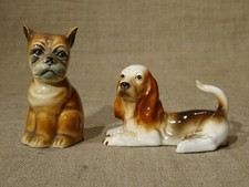 2 chiens en porcelaine basset  bulldog