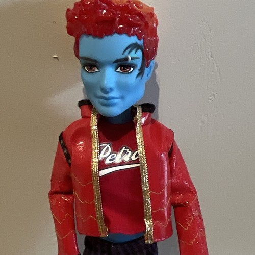 2010 rare monster high holt - 2010,
