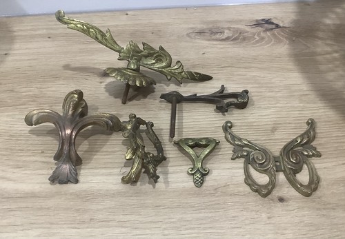 Pièces detachées bronze - pièces, en