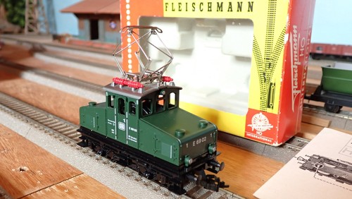 Locomotive électrique