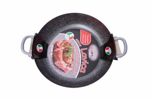 Grande casserole deux - grande,
