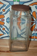 Ancien pot , bocal en verre