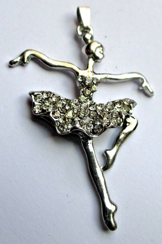 Beau grand pendentif danseuse