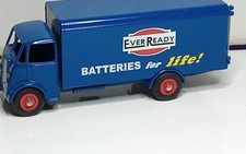 no DINKY TOYS / DAN TOYS
